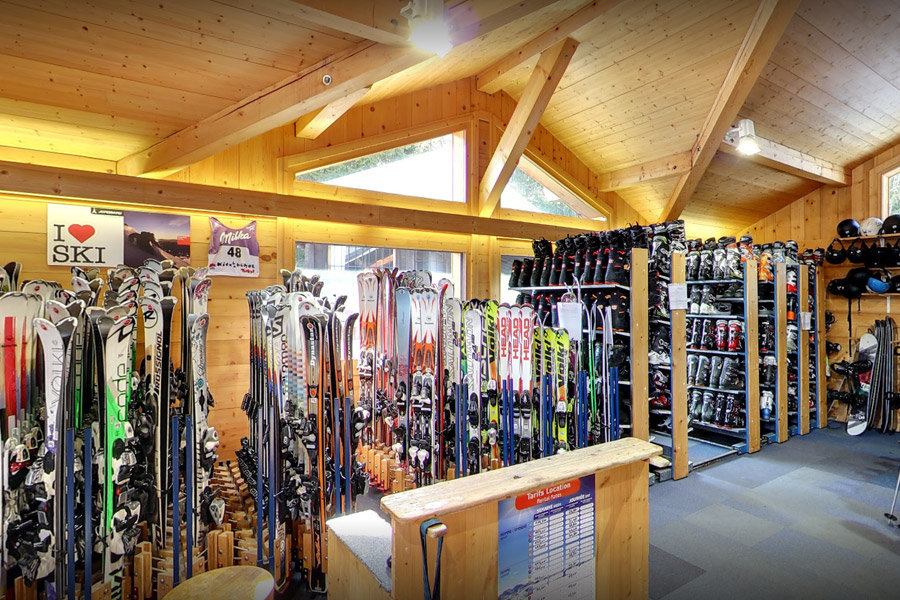 Ski rental Les Houches Intersport ski shop